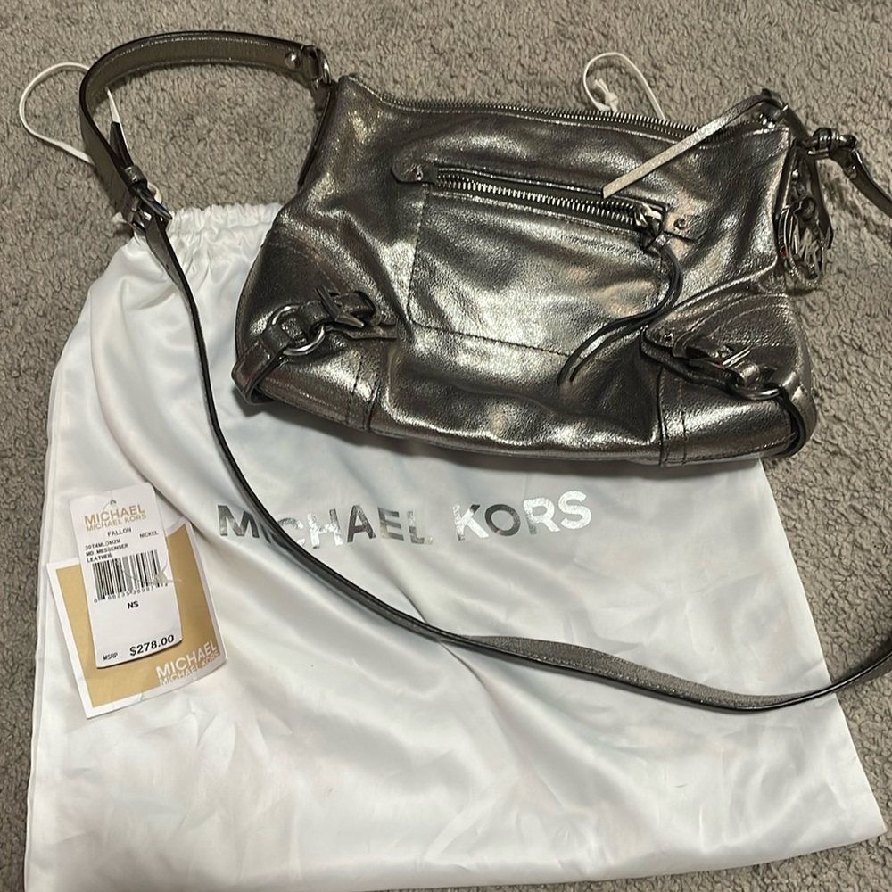 Michael Kors leather messanger crossbody